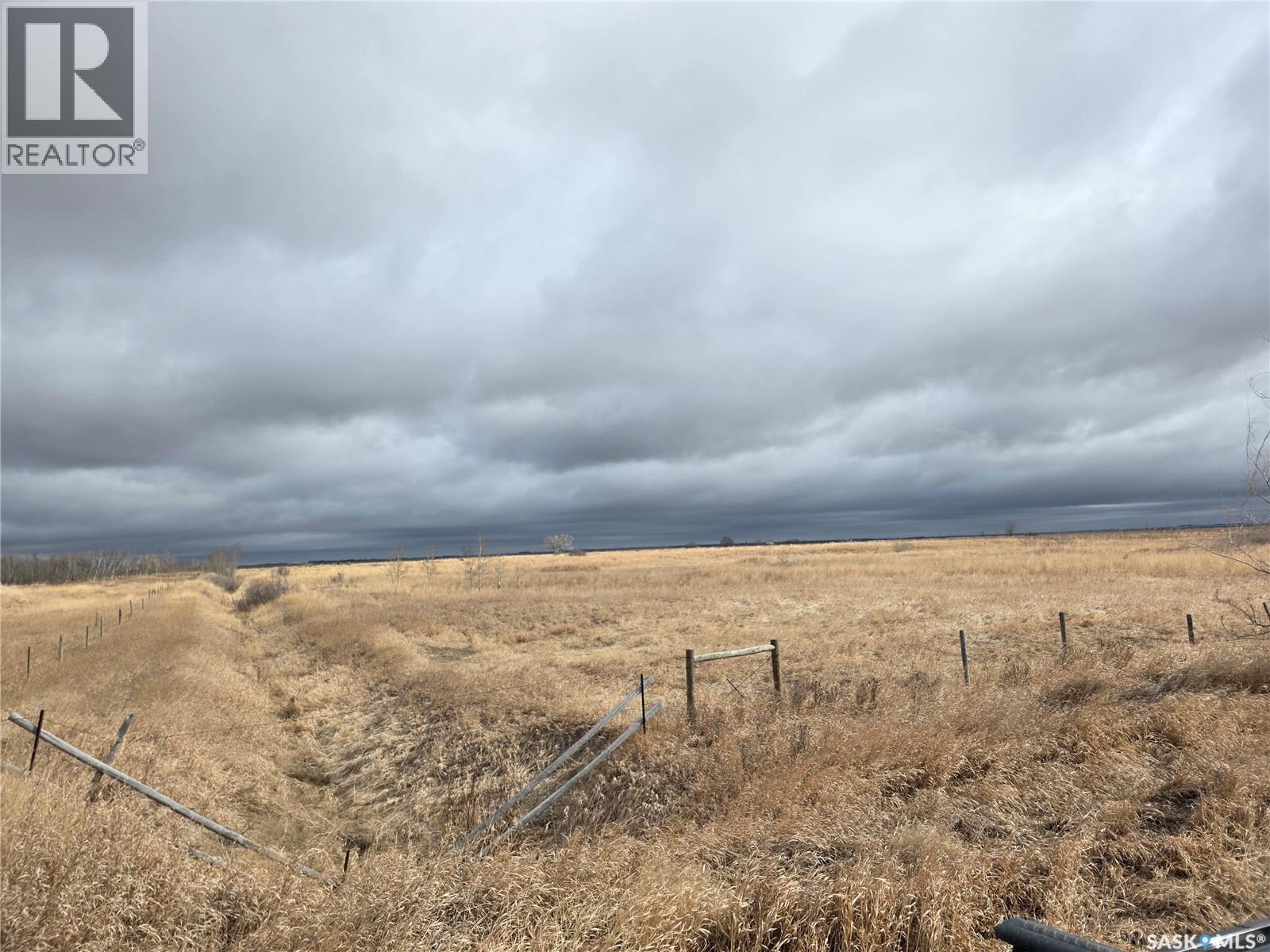 North Broderick Pasture Land, Rudy Rm No. 284, Saskatchewan  S0L 2N0 - Photo 3 - SK033455
