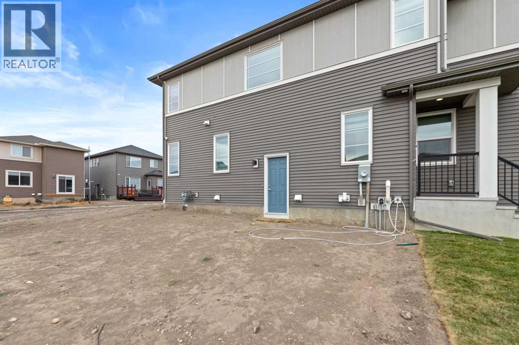 7 Corner Glen Common NE, Calgary, Alberta  T3N 2L5 - Photo 4 - A2302303