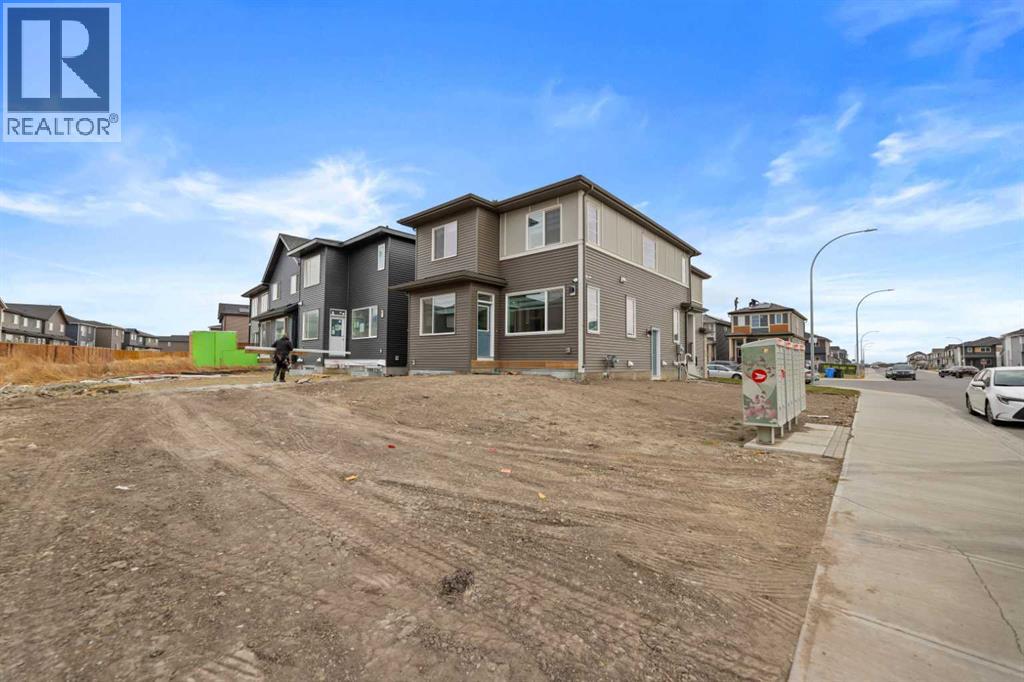 7 Corner Glen Common NE, Calgary, Alberta  T3N 2L5 - Photo 35 - A2302303