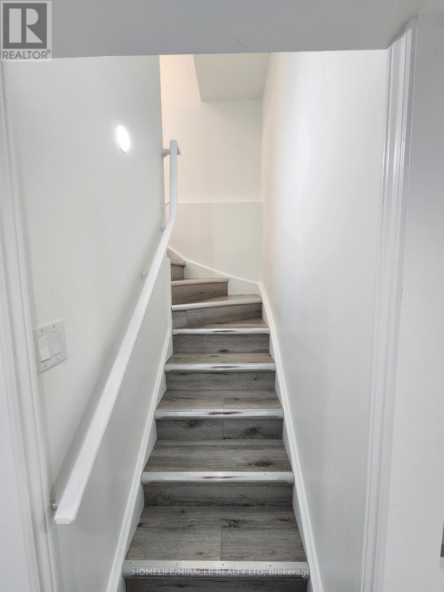 Basement - 67 Calabria Drive, Caledon, Ontario  L7C 4K9 - Photo 3 - W13027754