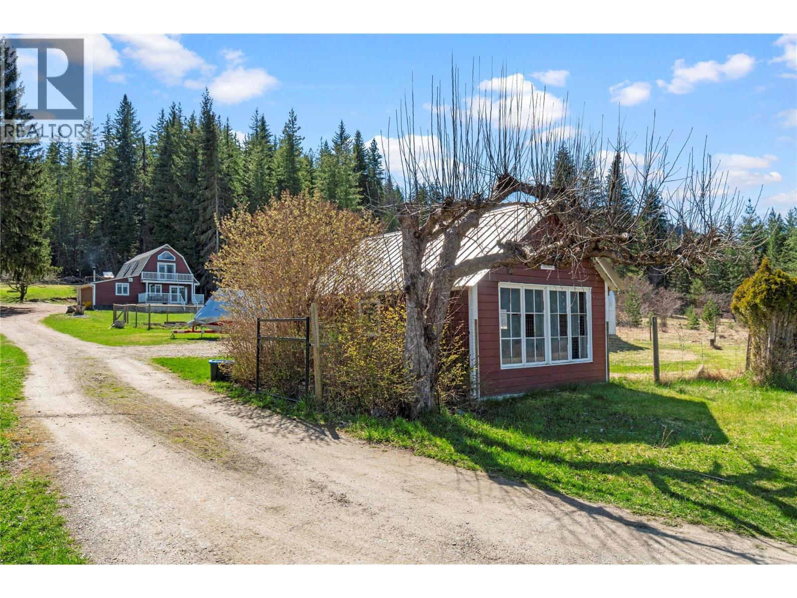 4856 Eagle Bay Road, Eagle Bay, British Columbia  V0E 1T0 - Photo 3 - 10382070