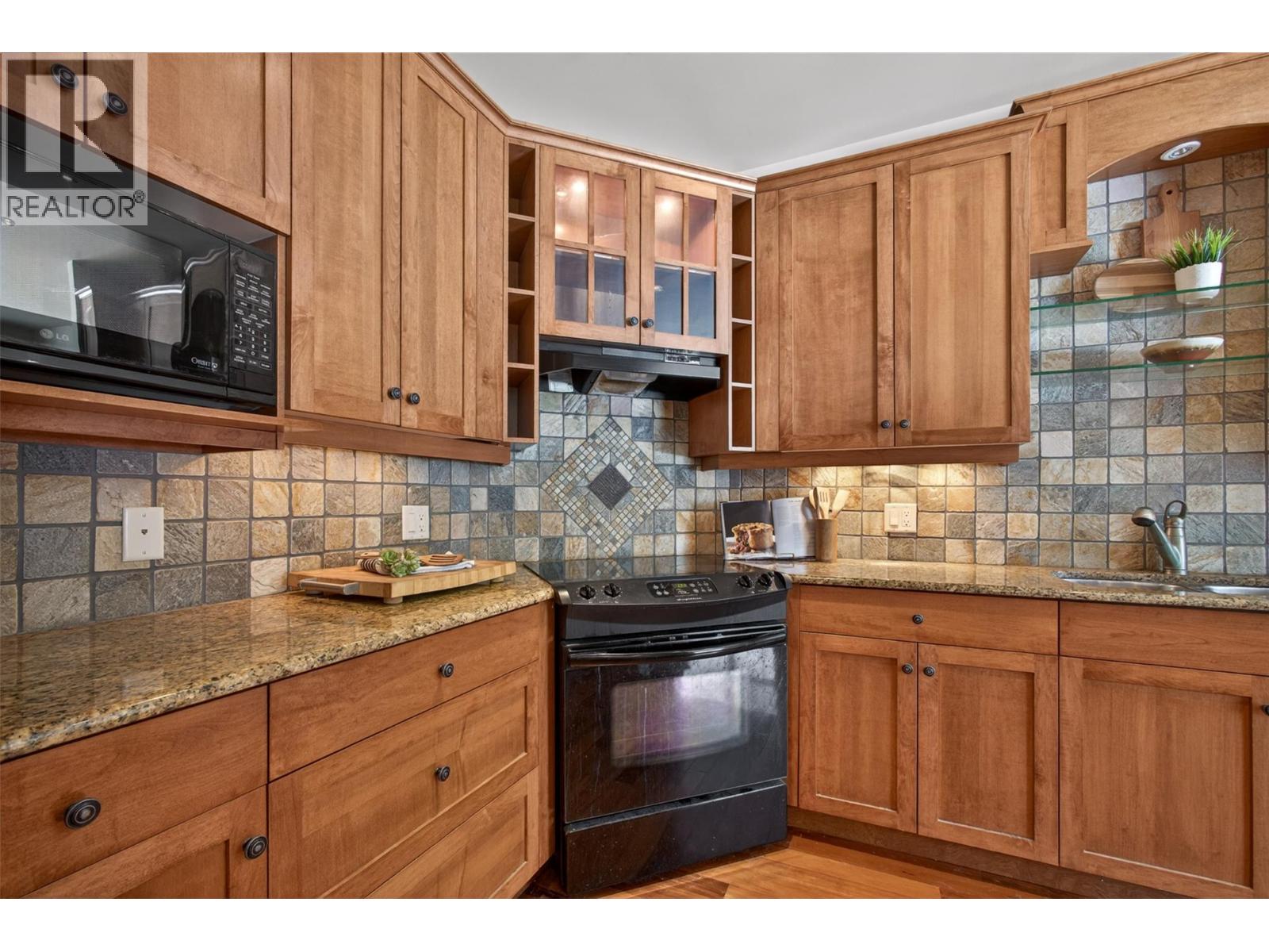 5095 Snowbird Way Unit# 14, Big White, British Columbia  V1P 1P3 - Photo 7 - 10374962