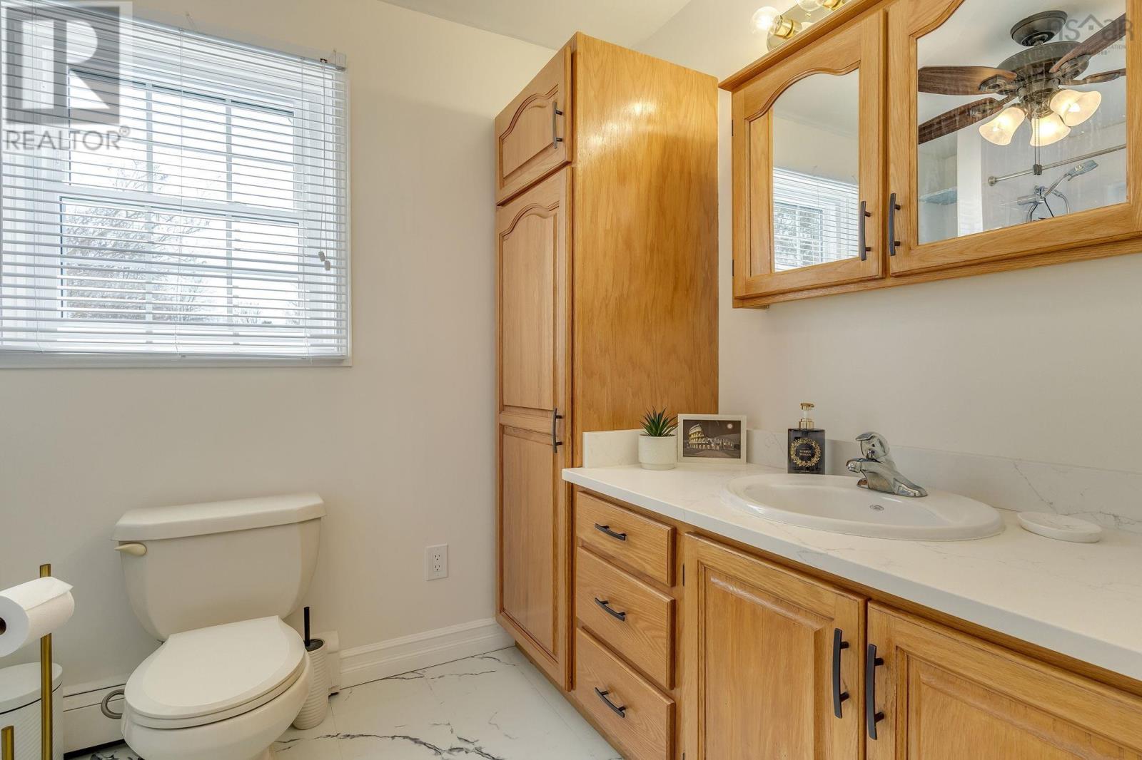 18 Devon Crescent, Halifax, Nova Scotia  B3R 2G3 - Photo 15 - 202607406