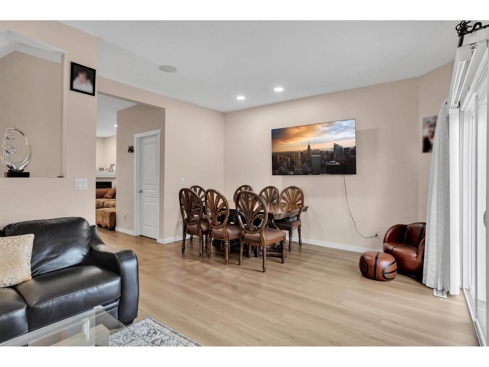 3 12677 63 Avenue, Surrey, British Columbia  V3X 3T3 - Photo 4 - R3114117