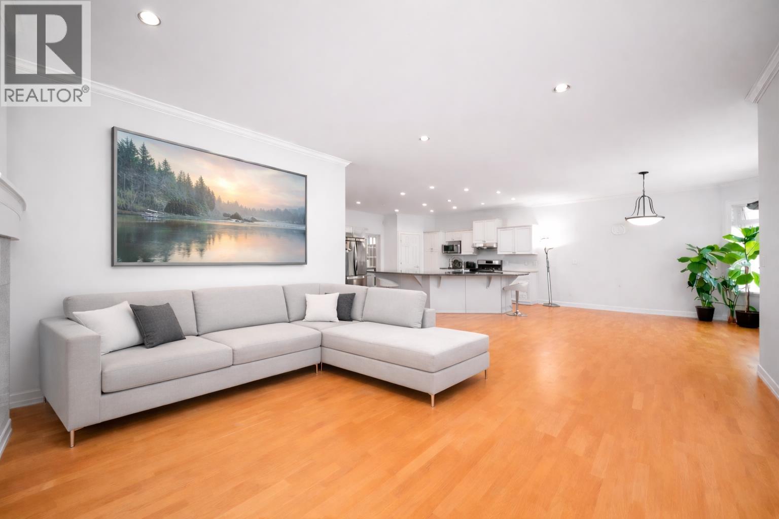 6291 Semlin Court, Richmond, British Columbia  V7C 5S3 - Photo 6 - R3114044