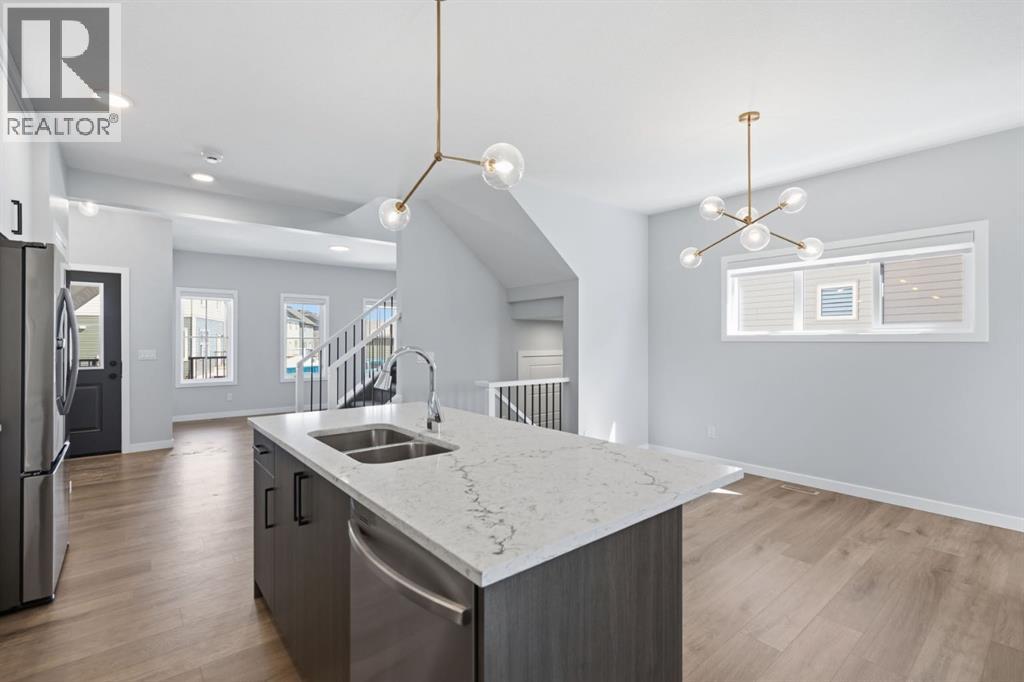 151 Ellen Road, Crossfield, Alberta  T0M 0S0 - Photo 4 - A2295055