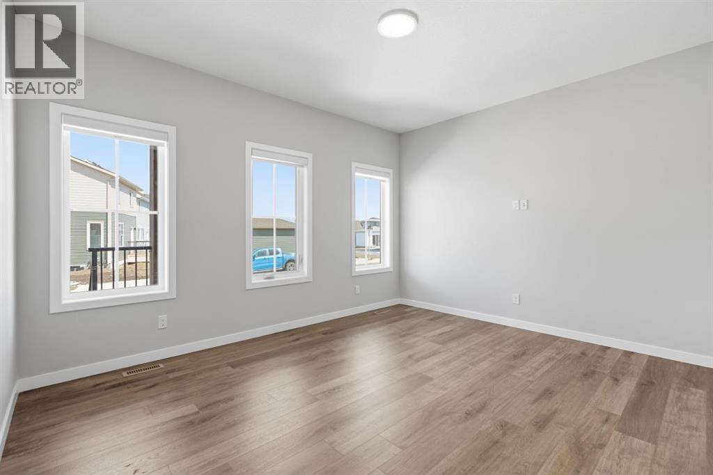 151 Ellen Road, Crossfield, Alberta  T0M 0S0 - Photo 8 - A2295055