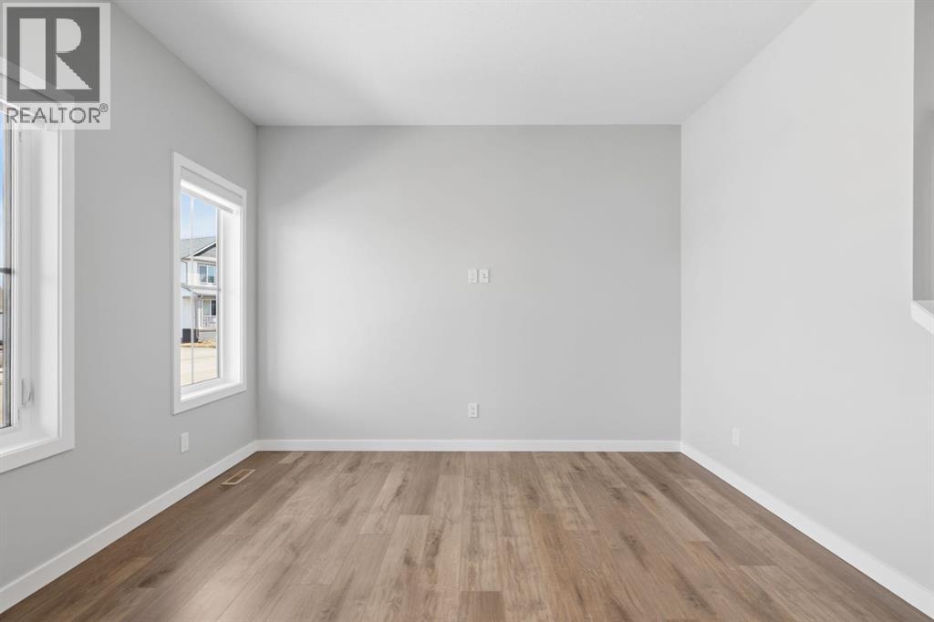 151 Ellen Road, Crossfield, Alberta  T0M 0S0 - Photo 9 - A2295055