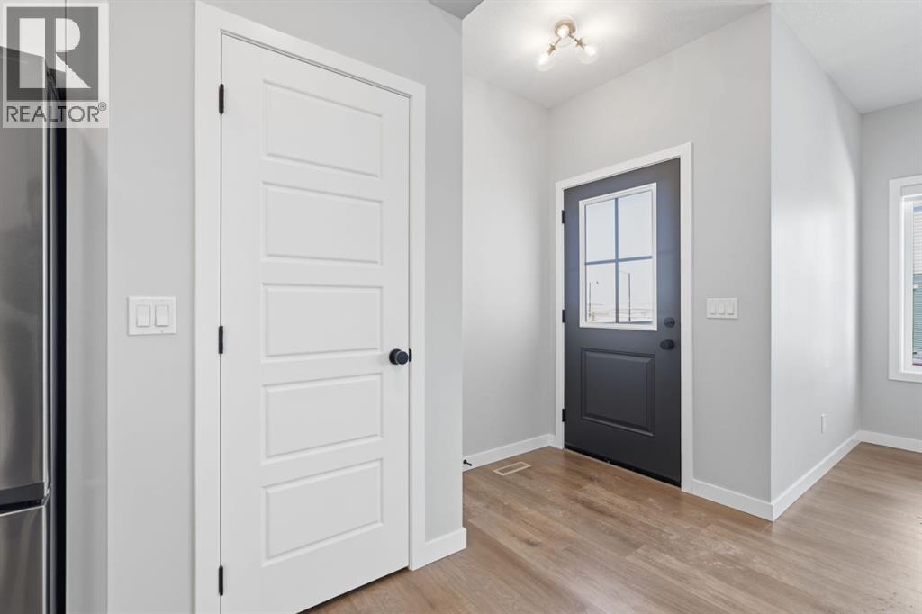 151 Ellen Road, Crossfield, Alberta  T0M 0S0 - Photo 7 - A2295055