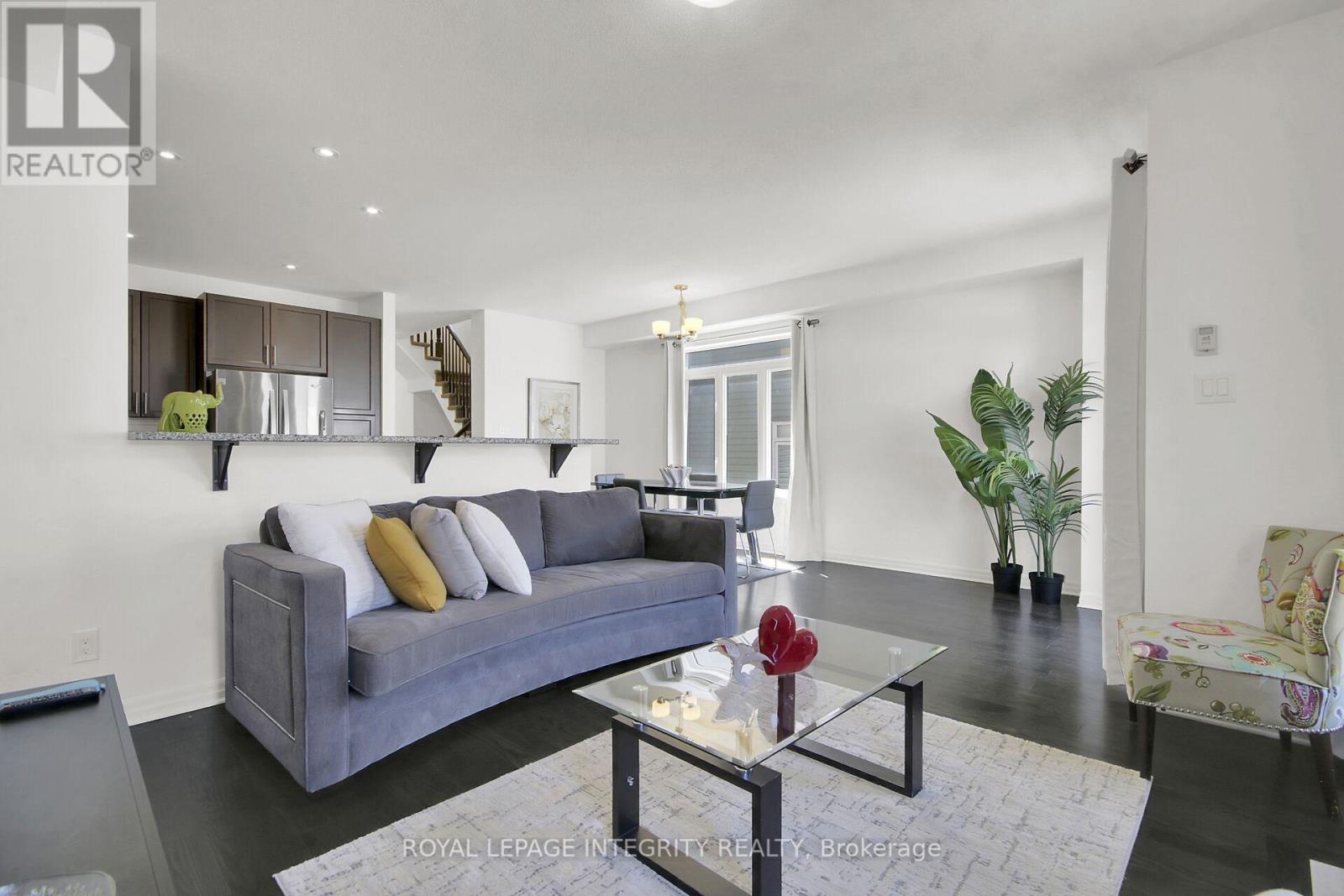 310 Broadridge Crescent, Ottawa, Ontario  K1W 0H1 - Photo 12 - X13027796