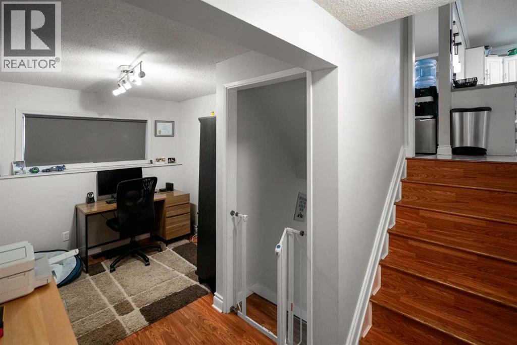 6706 Marler Drive, Camrose, Alberta  T4V 3R3 - Photo 12 - A2301769