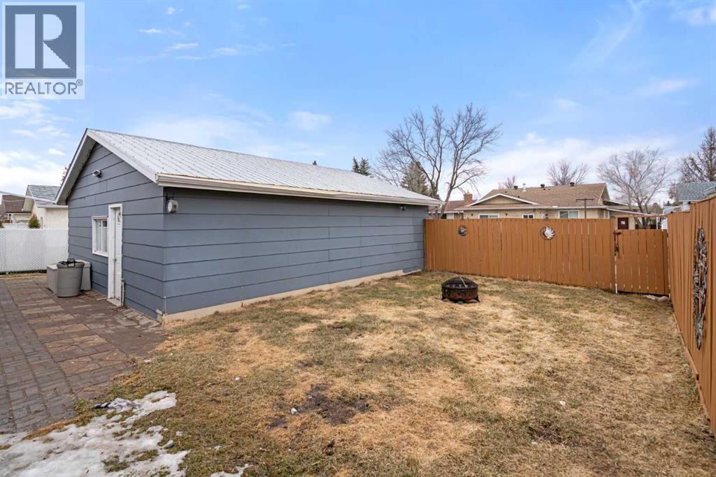 6706 Marler Drive, Camrose, Alberta  T4V 3R3 - Photo 22 - A2301769