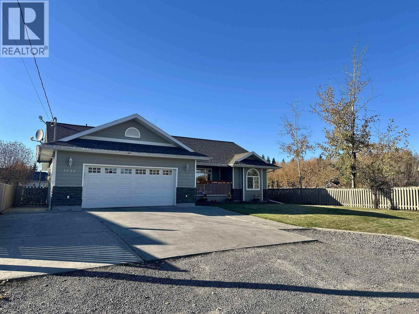 3485 Hargreaves Avenue, Vanderhoof, British Columbia  V0J 3A2 - Photo 1 - R3114368
