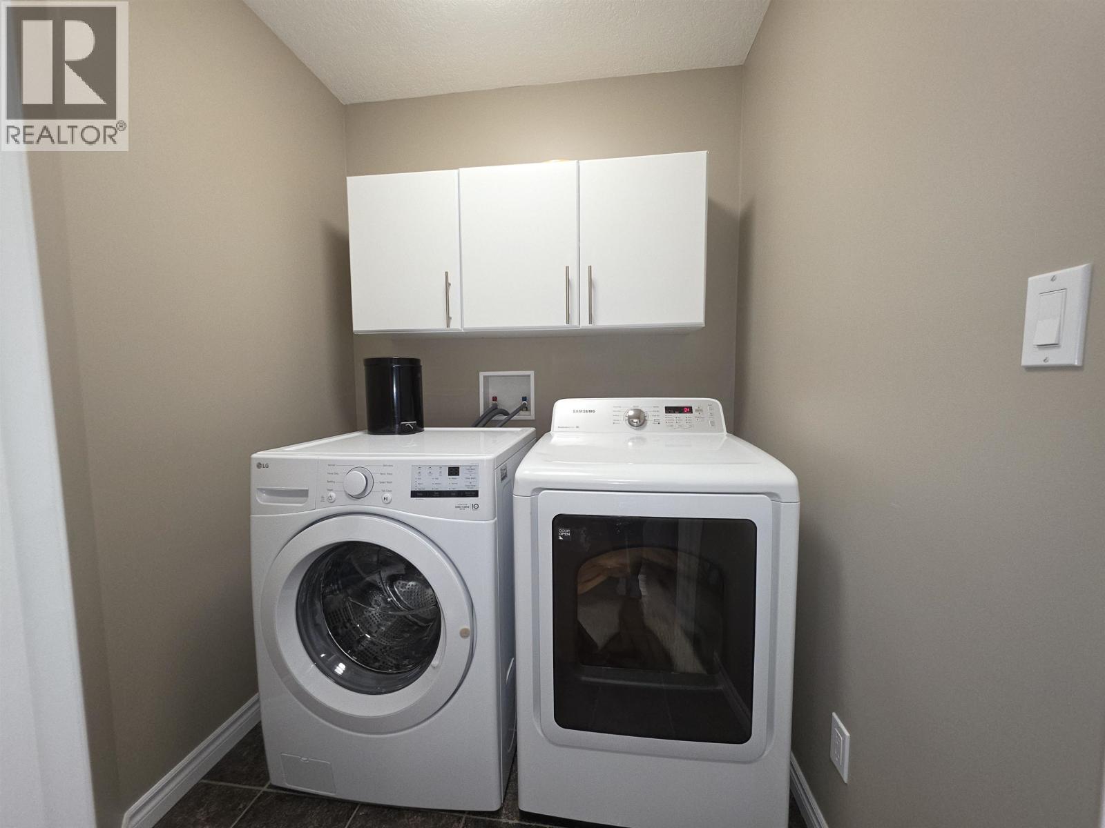 3485 Hargreaves Avenue, Vanderhoof, British Columbia  V0J 3A2 - Photo 13 - R3114368