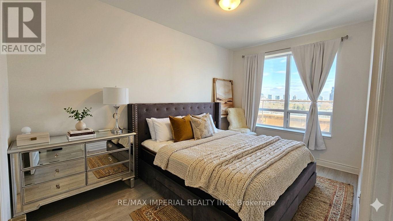 Rg1 - 2 Clairtrell Road, Toronto, Ontario  M2N 7H5 - Photo 10 - C13027780