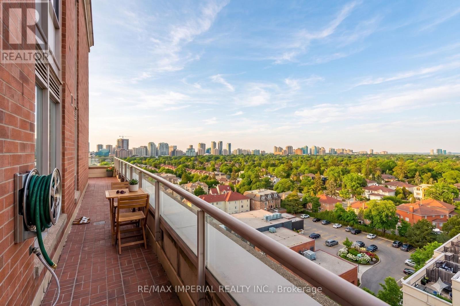 Rg1 - 2 Clairtrell Road, Toronto, Ontario  M2N 7H5 - Photo 16 - C13027780
