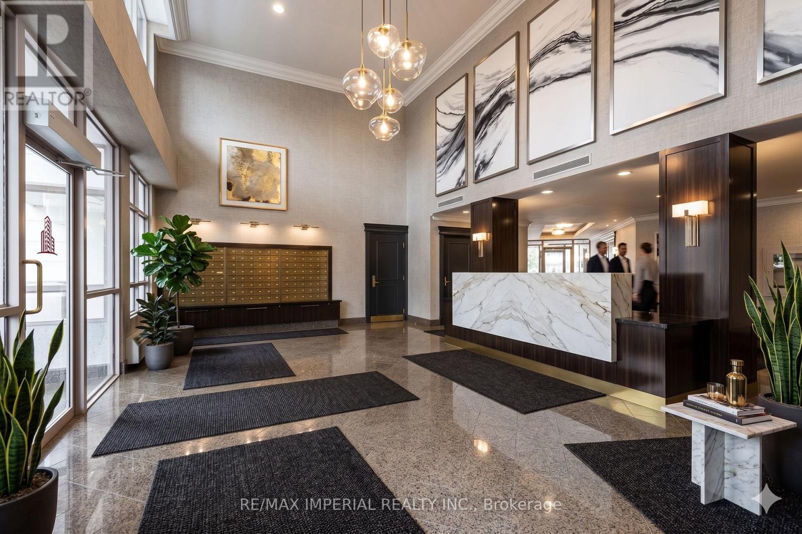 Rg1 - 2 Clairtrell Road, Toronto, Ontario  M2N 7H5 - Photo 19 - C13027780