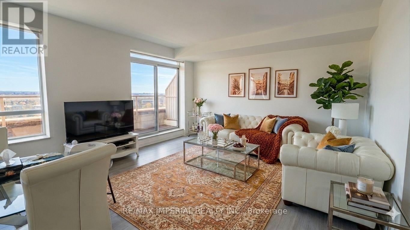 Rg1 - 2 Clairtrell Road, Toronto, Ontario  M2N 7H5 - Photo 4 - C13027780