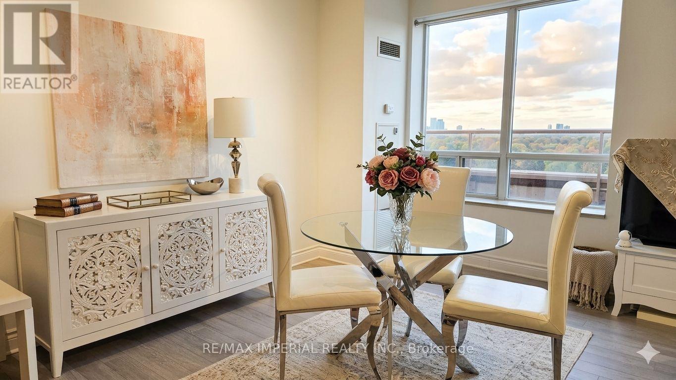 Rg1 - 2 Clairtrell Road, Toronto, Ontario  M2N 7H5 - Photo 5 - C13027780