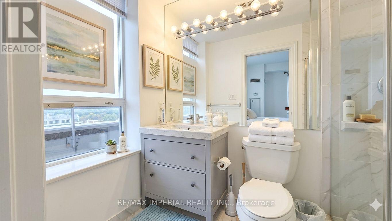 Rg1 - 2 Clairtrell Road, Toronto, Ontario  M2N 7H5 - Photo 8 - C13027780