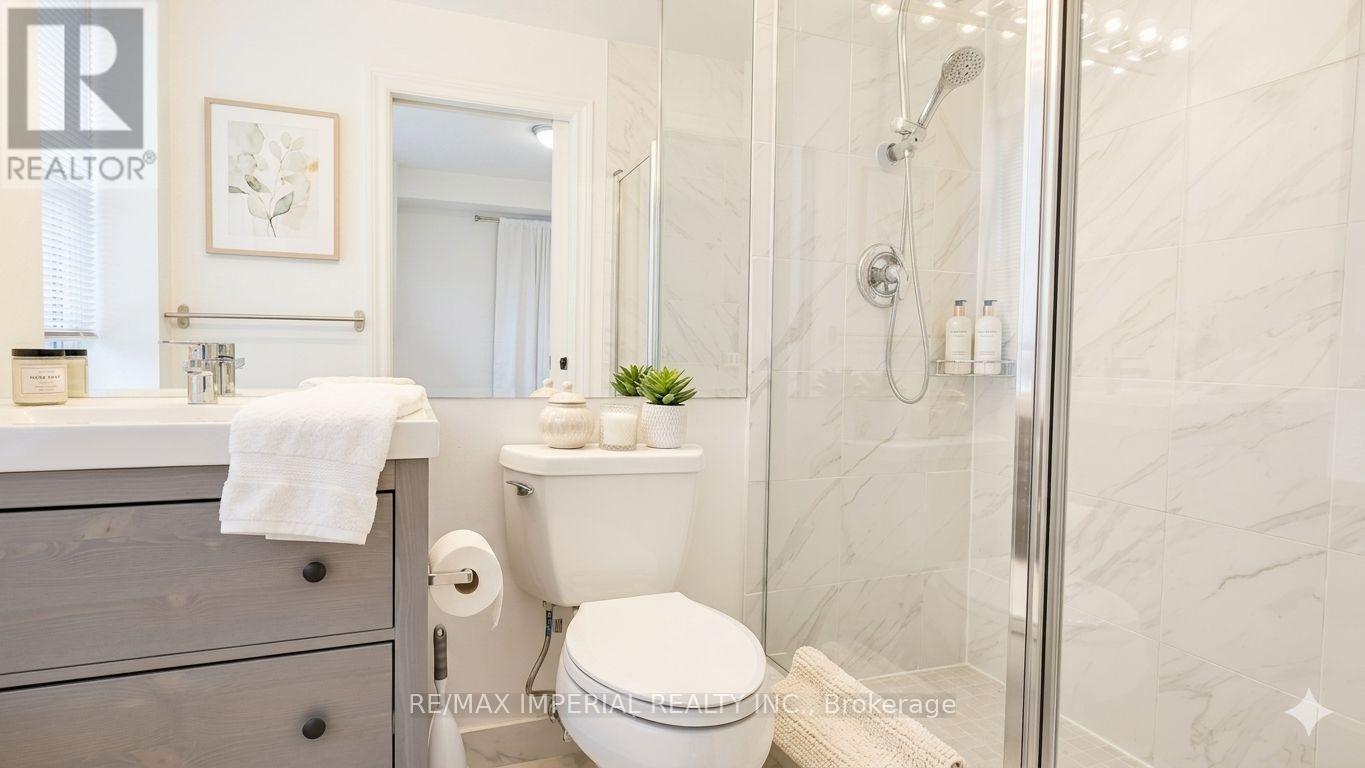 Rg1 - 2 Clairtrell Road, Toronto, Ontario  M2N 7H5 - Photo 9 - C13027780