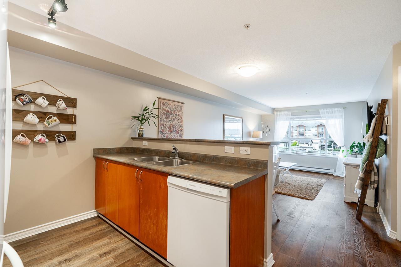 313 5465 203 Street, Langley, British Columbia  V3A 9L8 - Photo 6 - R3114326