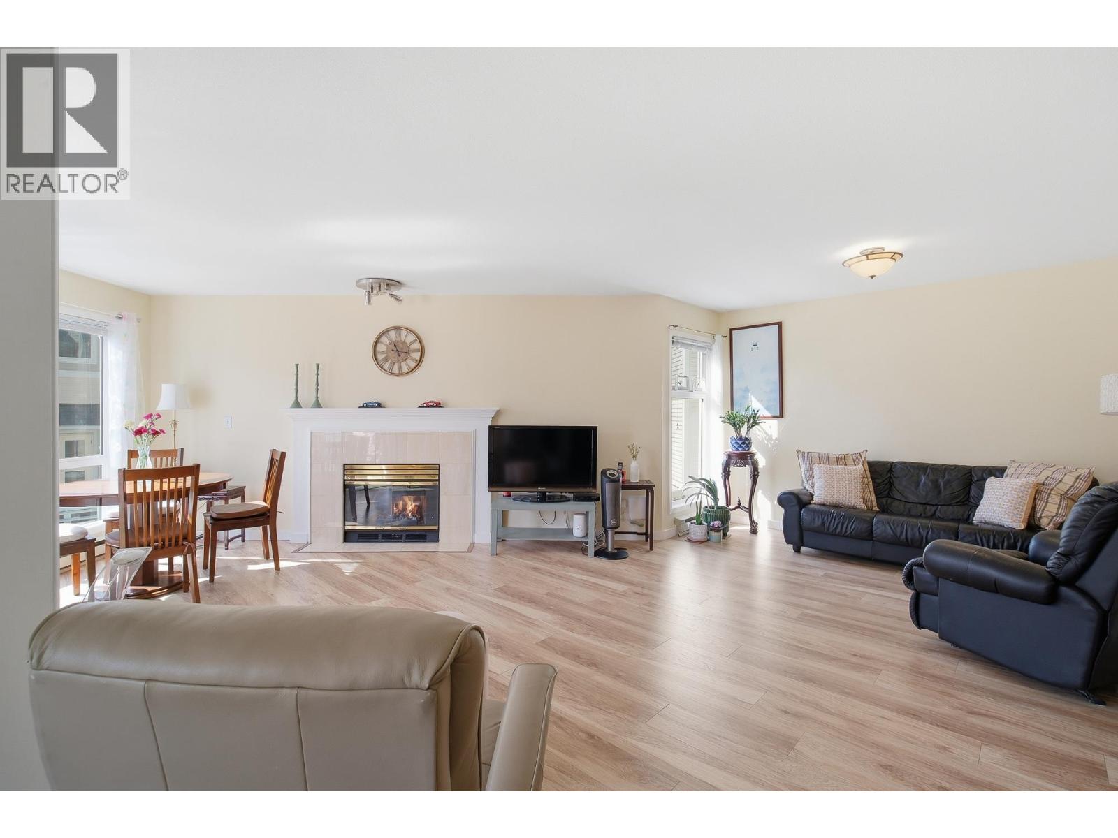 212 7437 Moffatt Road, Richmond, British Columbia  V6Y 1X9 - Photo 11 - R3114337