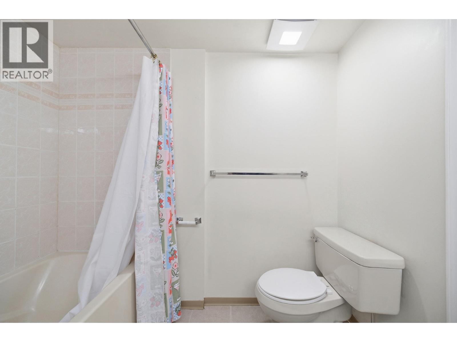 212 7437 Moffatt Road, Richmond, British Columbia  V6Y 1X9 - Photo 32 - R3114337