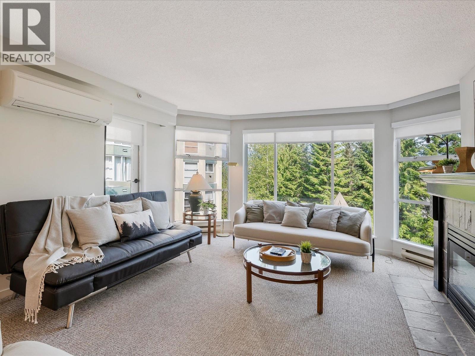 415 4910 Spearhead Place, Whistler, British Columbia  V0N 1B4 - Photo 3 - R3114340