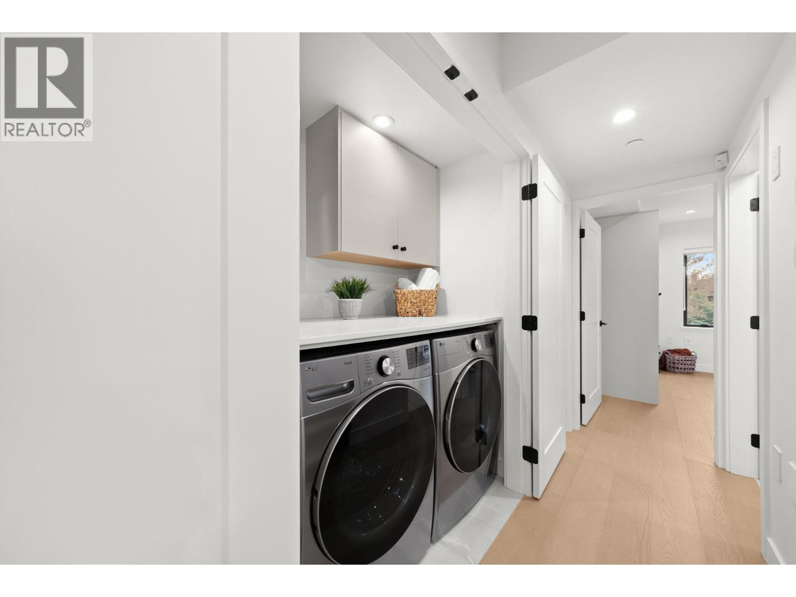 1 2247 Parker Street, Vancouver, British Columbia  V5L 2L8 - Photo 17 - R3114361