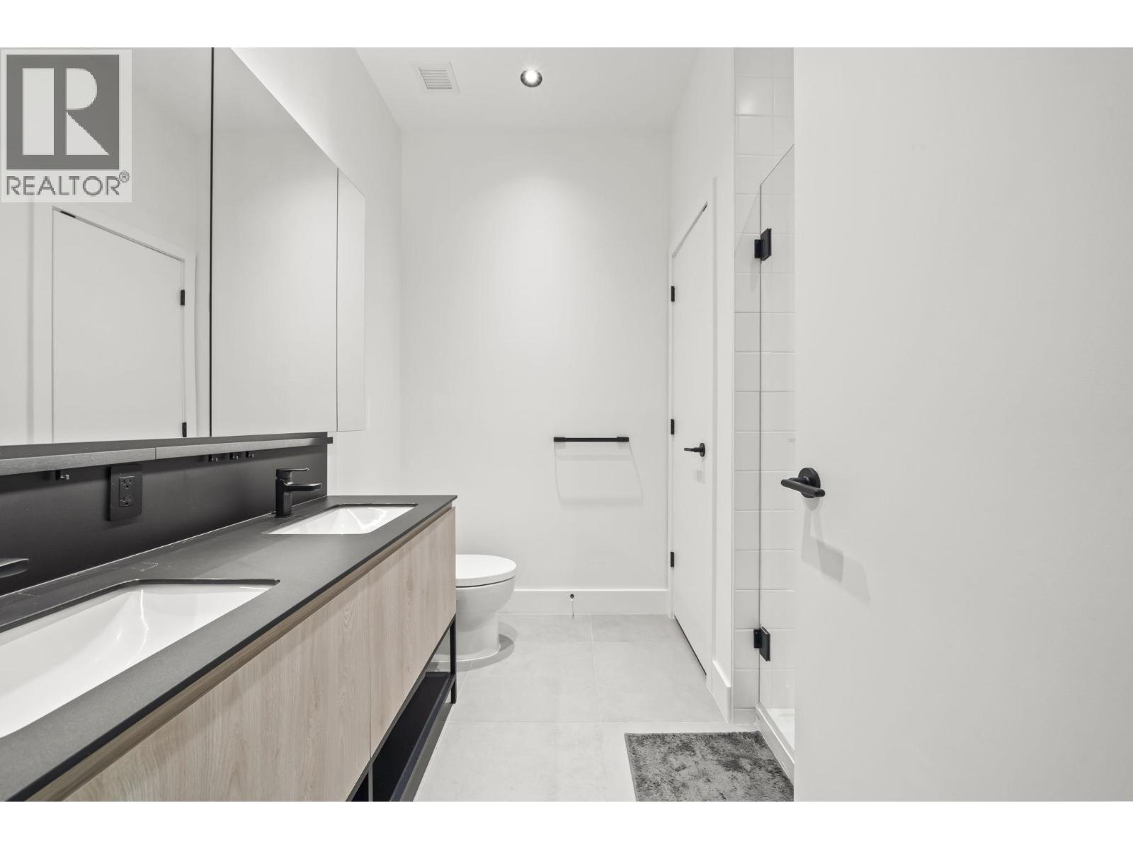 3958 Dumfries Street, Vancouver, British Columbia  V5N 0J1 - Photo 15 - R3114365