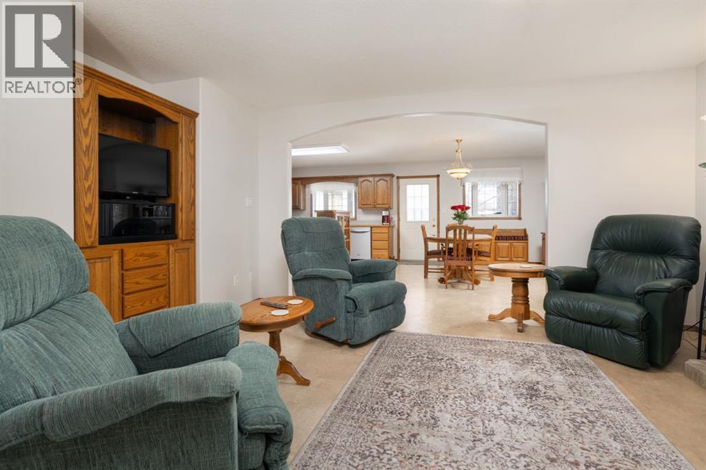 5319 60 Street, Camrose, Alberta  T4V 4L2 - Photo 5 - A2289812