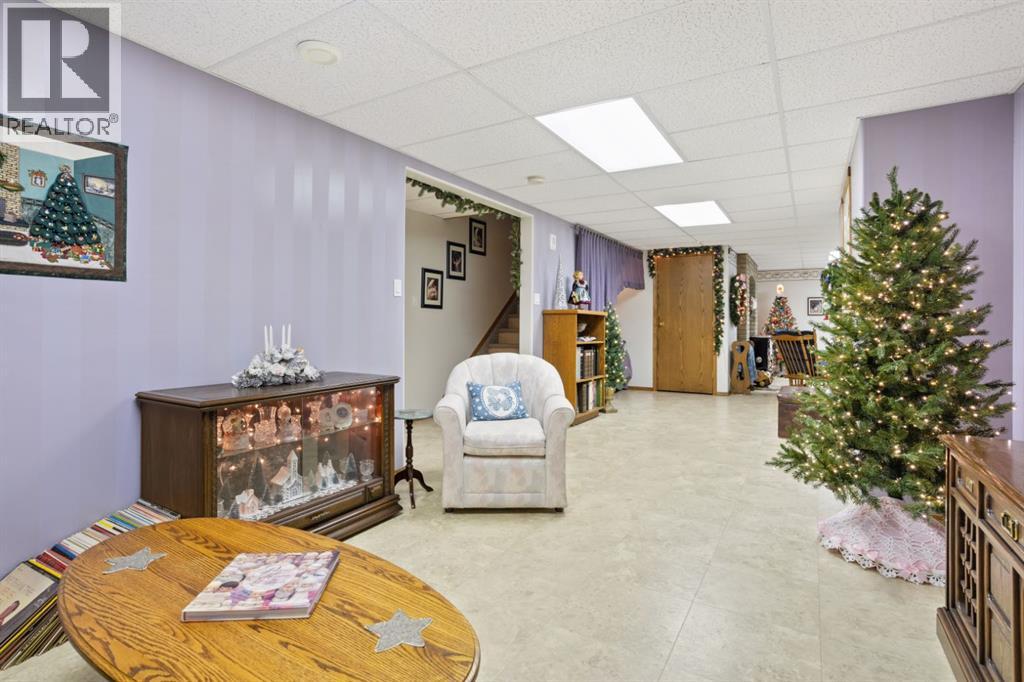 5319 60 Street, Camrose, Alberta  T4V 4L2 - Photo 32 - A2289812