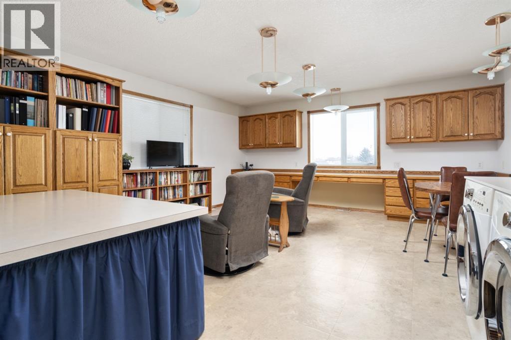 5319 60 Street, Camrose, Alberta  T4V 4L2 - Photo 12 - A2289812