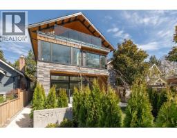 2 3617 W 12TH AVENUE, Vancouver, British Columbia