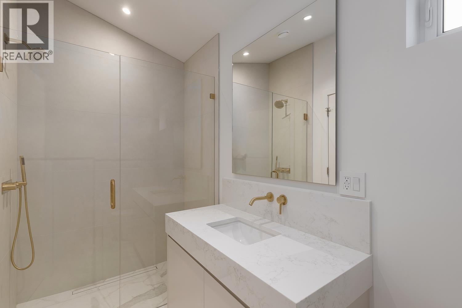 2 3617 W 12th Avenue, Vancouver, British Columbia  V6R 2N5 - Photo 16 - R3112598