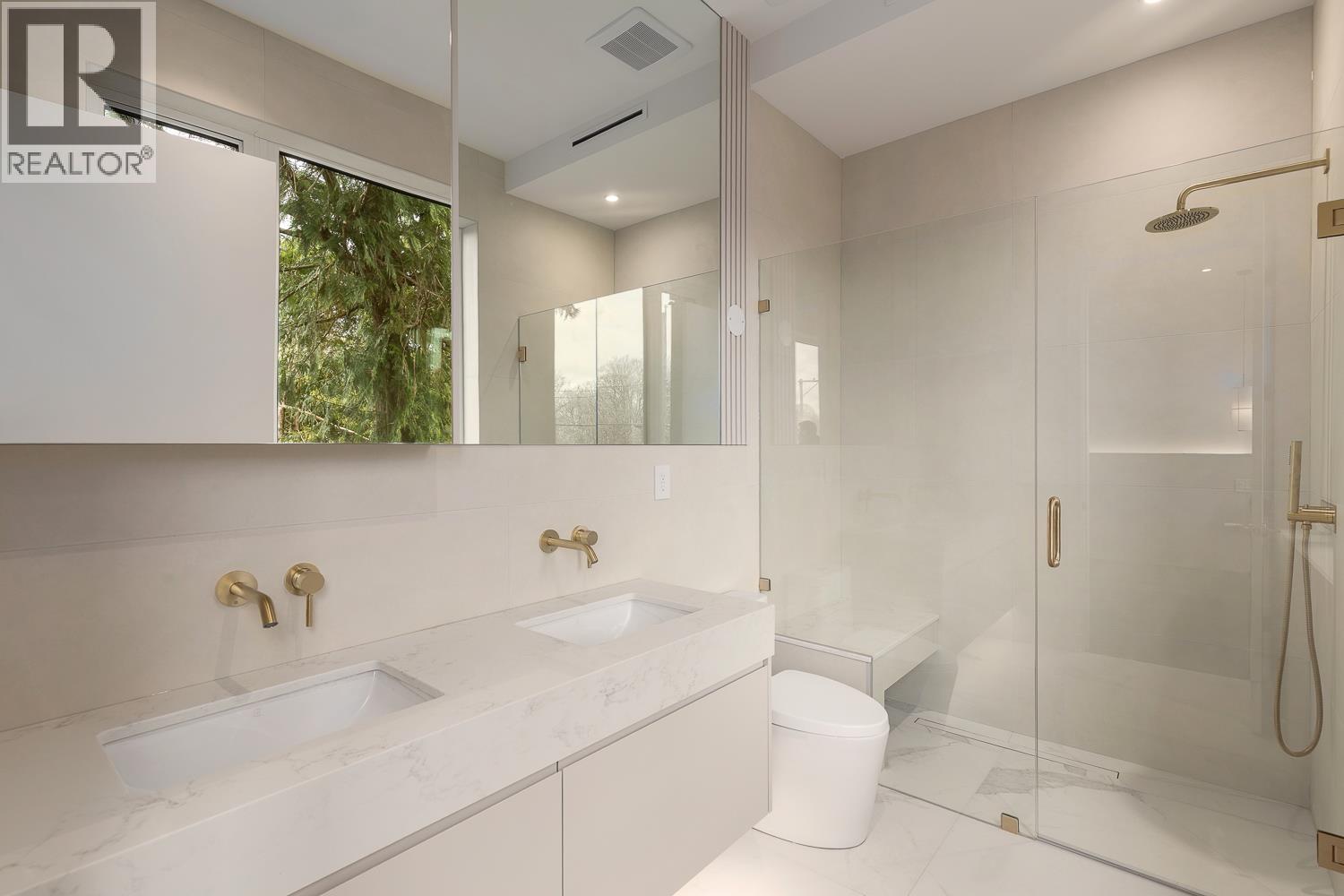 2 3617 W 12th Avenue, Vancouver, British Columbia  V6R 2N5 - Photo 10 - R3112598