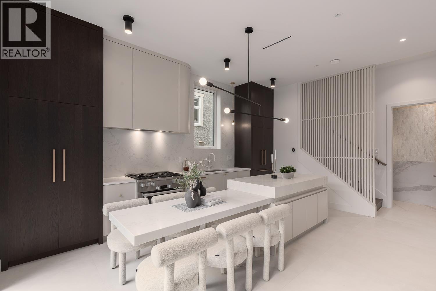 2 3617 W 12th Avenue, Vancouver, British Columbia  V6R 2N5 - Photo 6 - R3112598