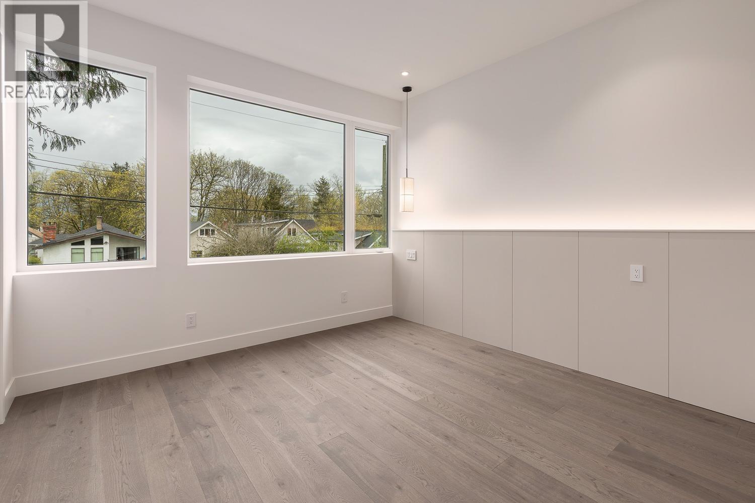 2 3617 W 12th Avenue, Vancouver, British Columbia  V6R 2N5 - Photo 9 - R3112598