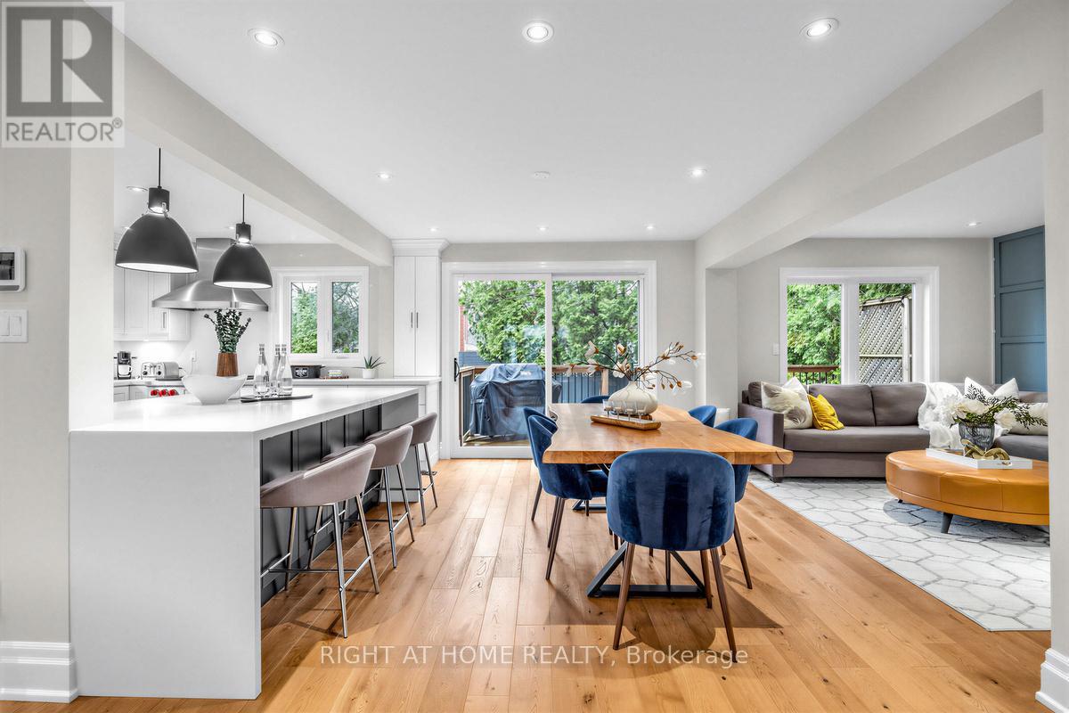 21 Austin Terrace, Toronto, Ontario  M5R 1Y2 - Photo 13 - C13022232