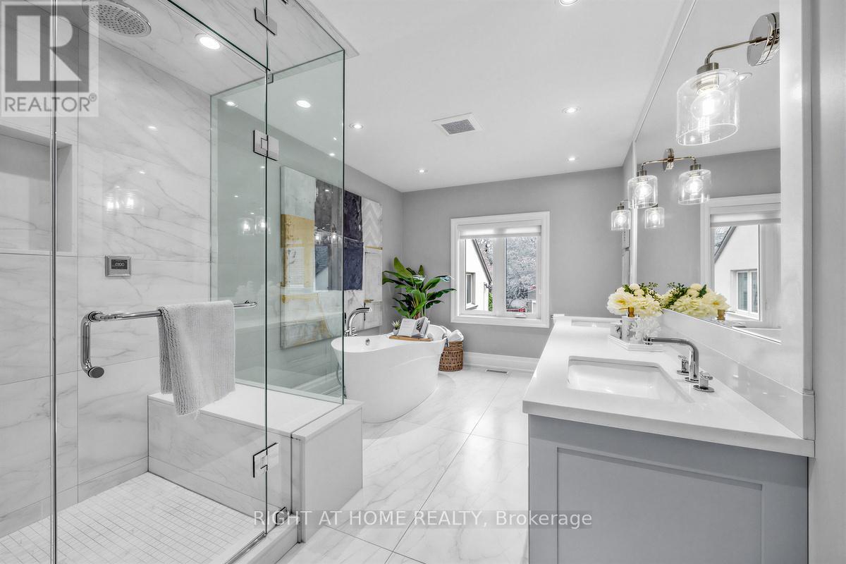 21 Austin Terrace, Toronto, Ontario  M5R 1Y2 - Photo 21 - C13022232