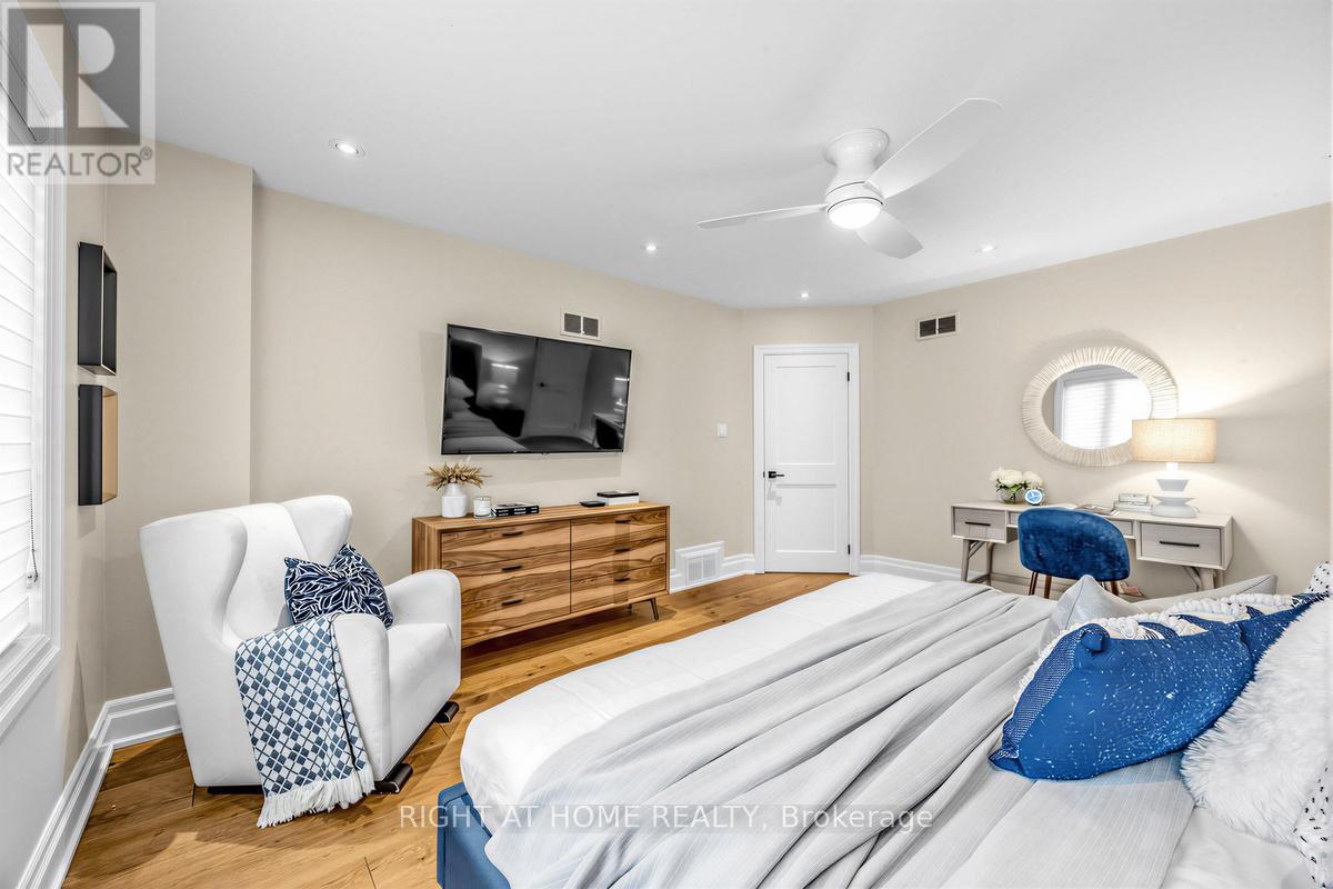 21 Austin Terrace, Toronto, Ontario  M5R 1Y2 - Photo 19 - C13022232