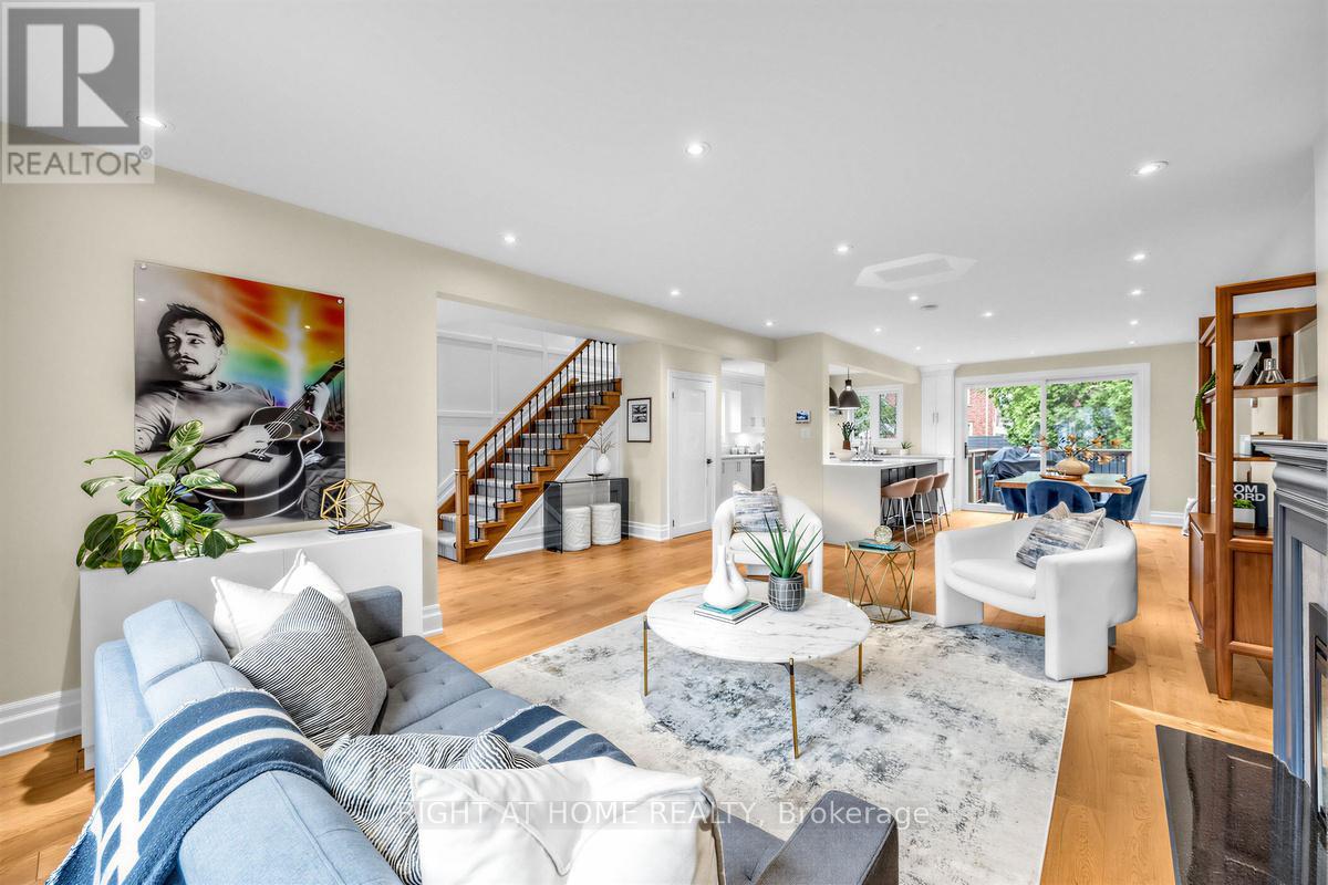 21 Austin Terrace, Toronto, Ontario  M5R 1Y2 - Photo 7 - C13022232