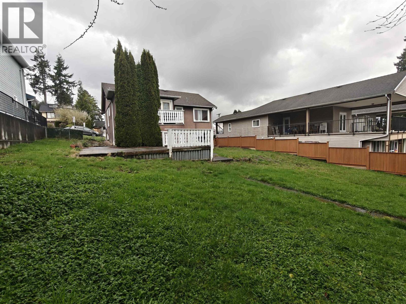 370 Hospital Street, New Westminster, British Columbia  V3L 3L4 - Photo 3 - R3114333