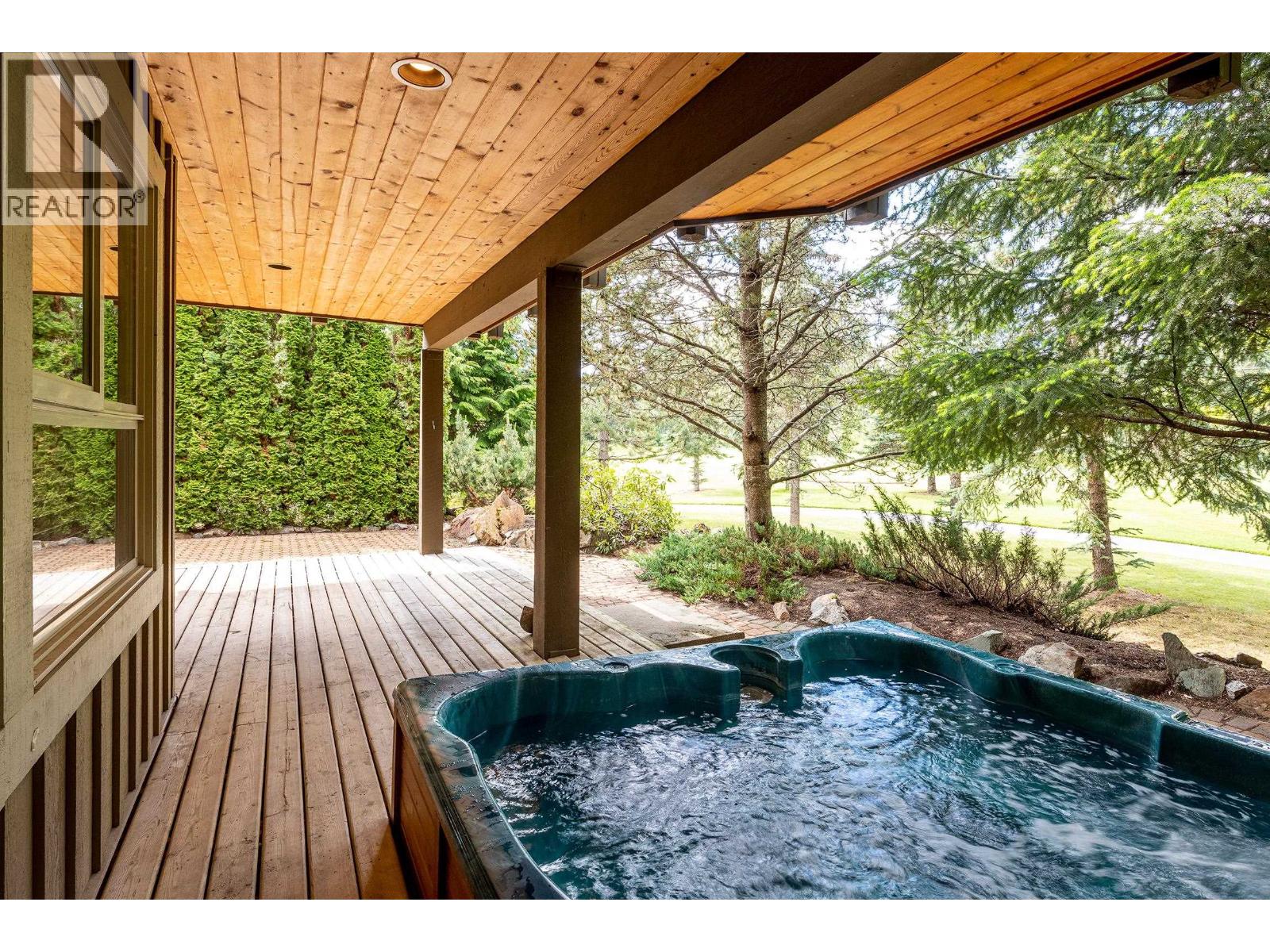 8115 Muirfield Crescent, Whistler, British Columbia  V8E 1J7 - Photo 27 - R3114334