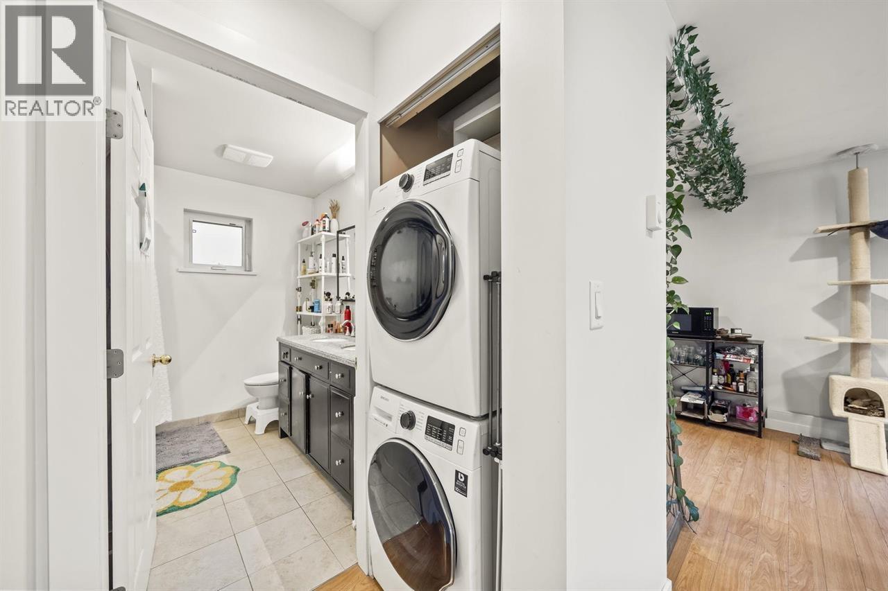 2452 2472-2492 Balsam Street, Vancouver, British Columbia  V6K 3N1 - Photo 14 - R3114362