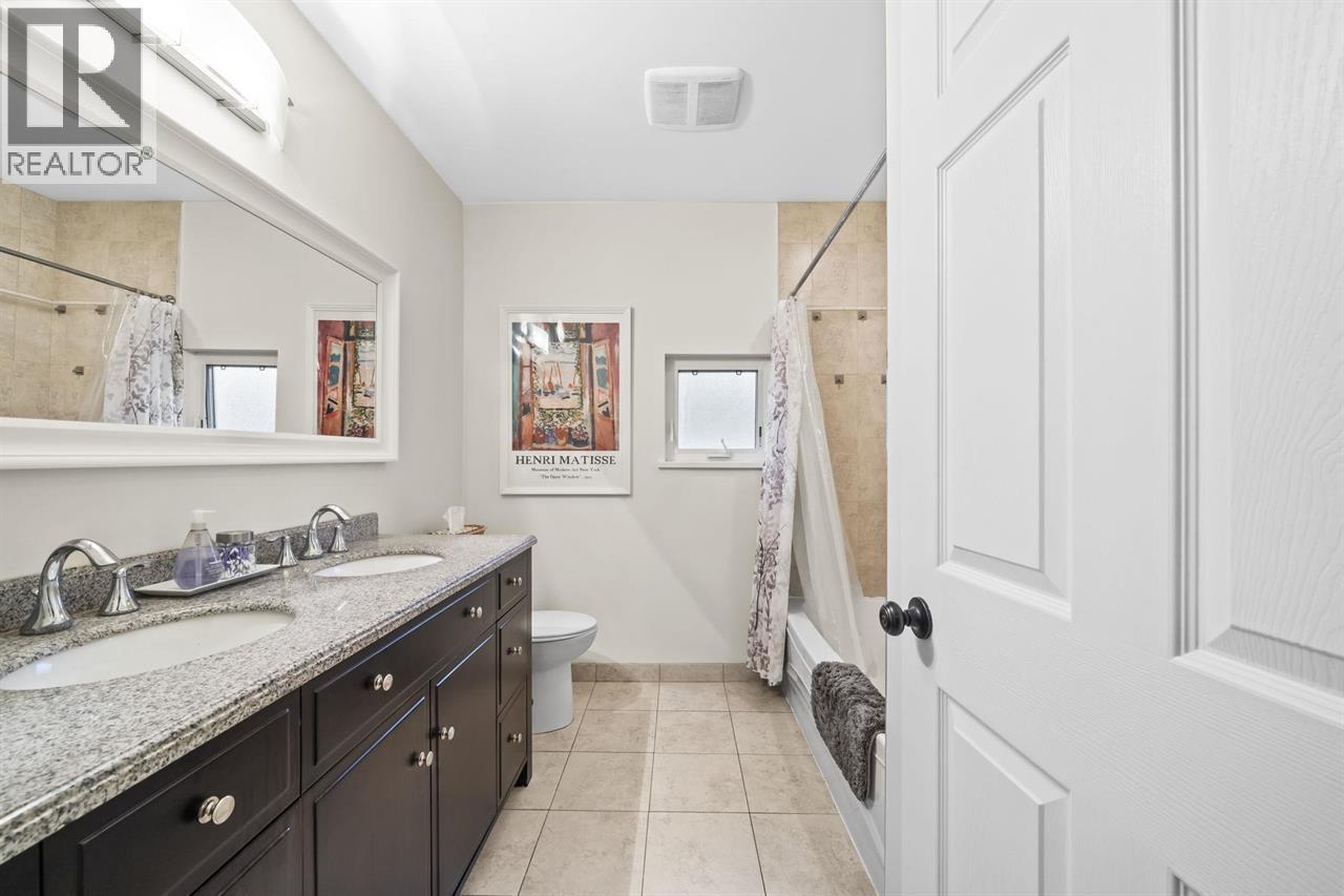 2452 2472-2492 Balsam Street, Vancouver, British Columbia  V6K 3N1 - Photo 16 - R3114362