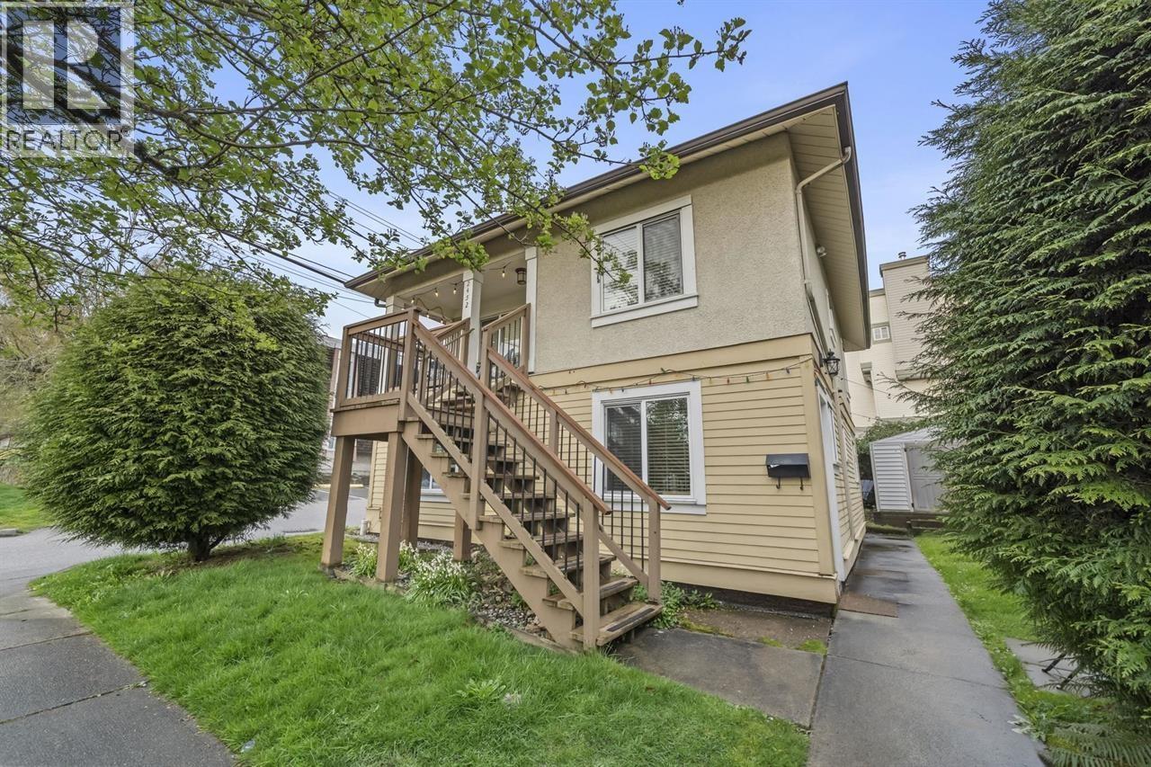 2452 2472-2492 Balsam Street, Vancouver, British Columbia  V6K 3N1 - Photo 3 - R3114362