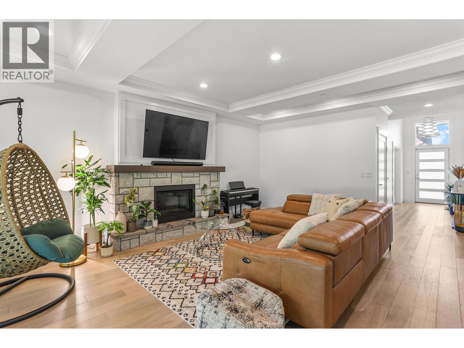 24761 101b Avenue, Maple Ridge, British Columbia  V2W 0A1 - Photo 8 - R3114374