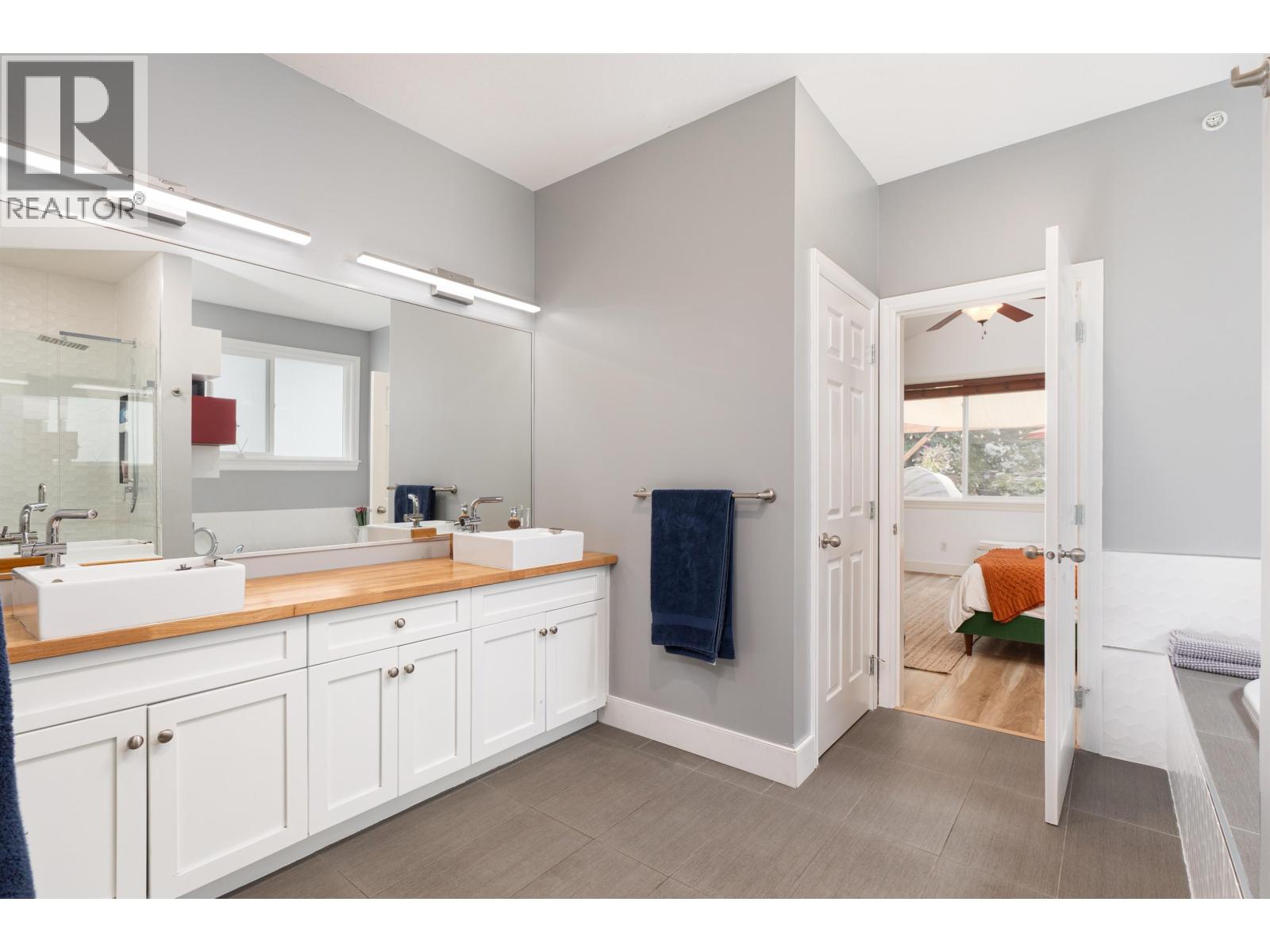 13451 240th Street, Maple Ridge, British Columbia  V4R 0A4 - Photo 17 - R3114376